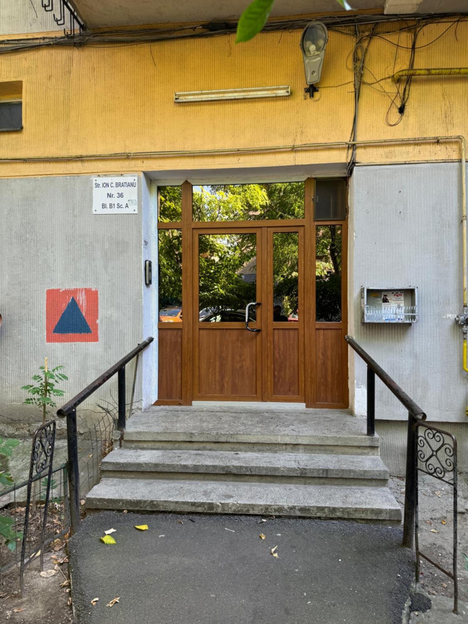 Ferienwohnung Apartament Central Iasi Exterior foto